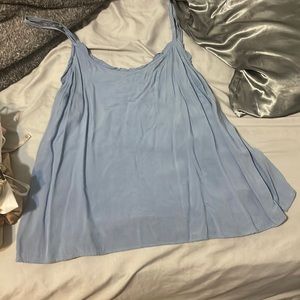 Used old navy top